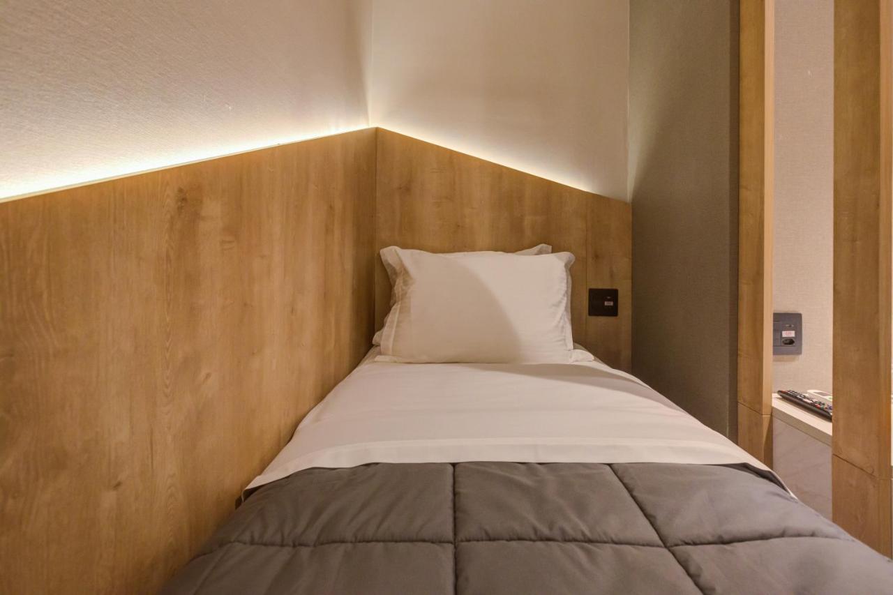 Fast Sleep Suites By Slaviero Hoteis - Hotel Dentro Do Aeroporto De Guarulhos - Terminal 2 - Desembarque Oeste Extérieur photo