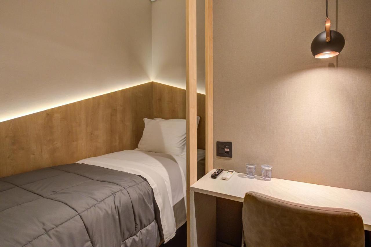 Fast Sleep Suites By Slaviero Hoteis - Hotel Dentro Do Aeroporto De Guarulhos - Terminal 2 - Desembarque Oeste Extérieur photo
